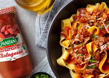 Spaghetti with bolognese sauce-featured image