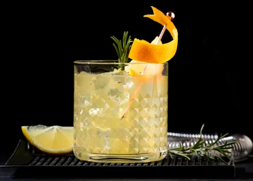 Cocktail Fruity Fresh au Rhum Frégate _ Un Délice Tropical Rafraîchissant !-featured image